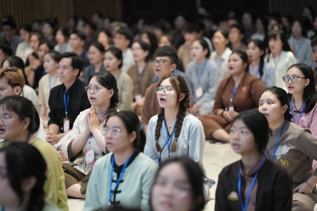 Khóa tu sinh viên “Hướng về Phật pháp”.