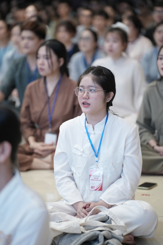 Khóa tu sinh viên “Hướng về Phật pháp”.