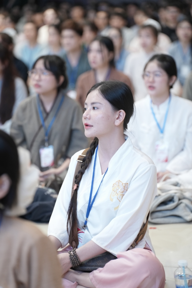 Khóa tu sinh viên “Hướng về Phật pháp”.