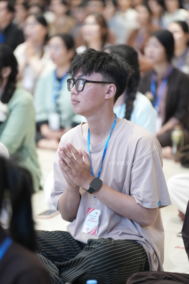 Khóa tu sinh viên “Hướng về Phật pháp”.