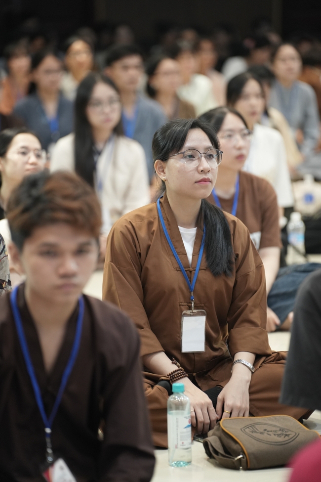 Khóa tu sinh viên “Hướng về Phật pháp”.