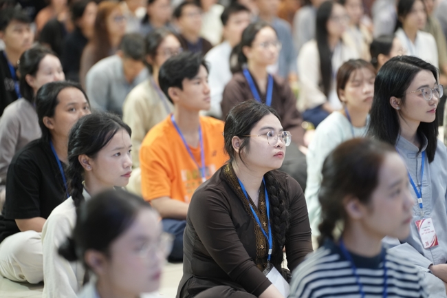 Khóa tu sinh viên “Hướng về Phật pháp”.