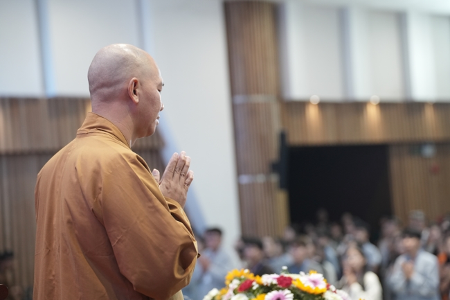 Khóa tu sinh viên “Hướng về Phật pháp”.