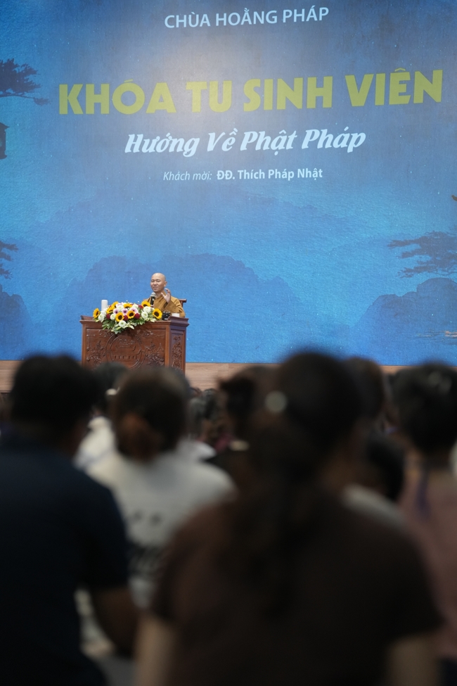 Khóa tu sinh viên “Hướng về Phật pháp”.