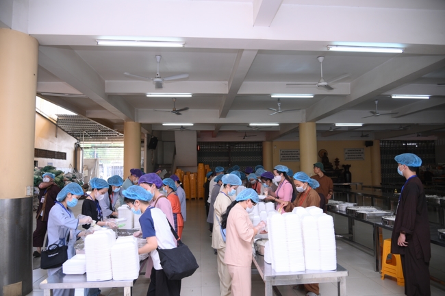 Khóa tu sinh viên “Hướng về Phật pháp”.