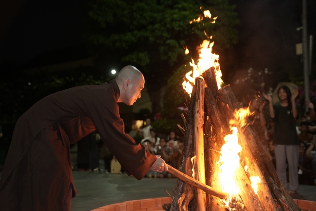 Khóa tu sinh viên “Hướng về Phật pháp”.