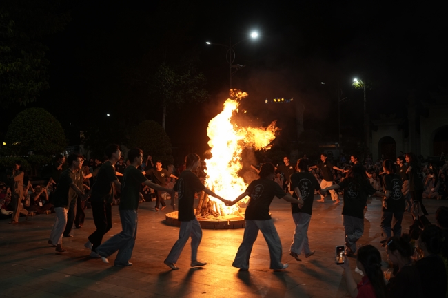 Khóa tu sinh viên “Hướng về Phật pháp”.