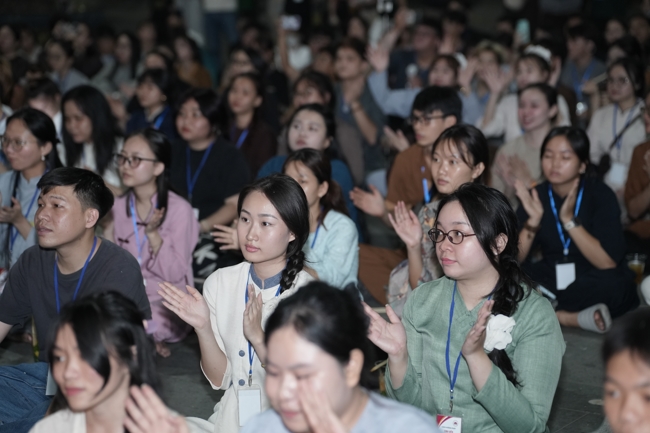 Khóa tu sinh viên “Hướng về Phật pháp”.