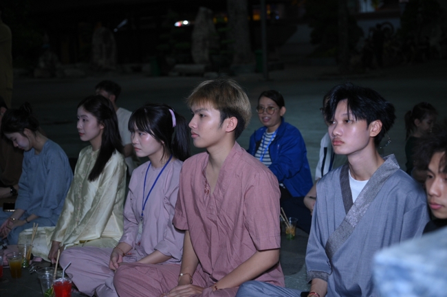 Khóa tu sinh viên “Hướng về Phật pháp”.