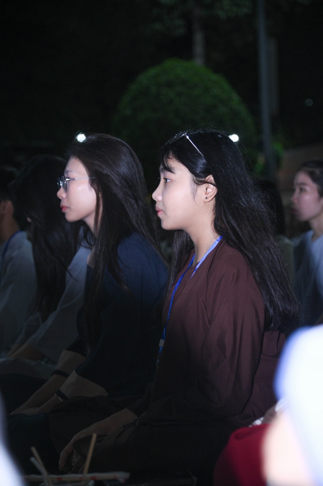 Khóa tu sinh viên “Hướng về Phật pháp”.