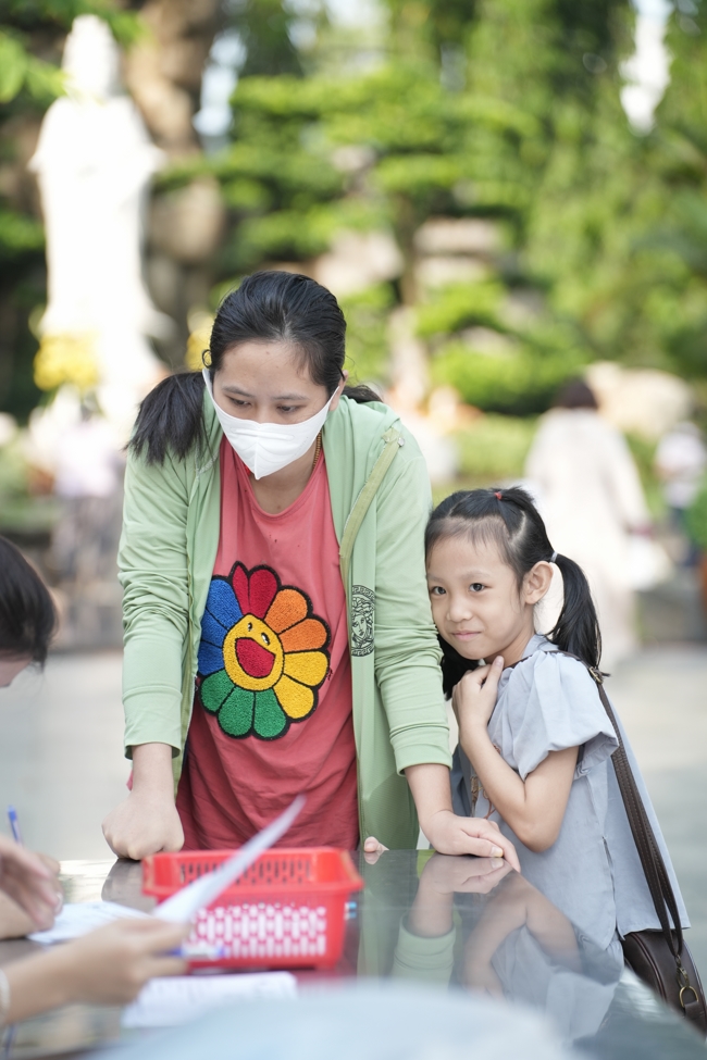 Khoá tu thiếu nhi “Em về bên Phật” lần 73.