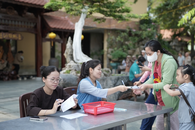 Khoá tu thiếu nhi “Em về bên Phật” lần 73.