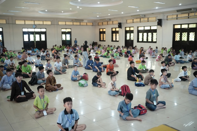 Khoá tu thiếu nhi “Em về bên Phật” lần 73.