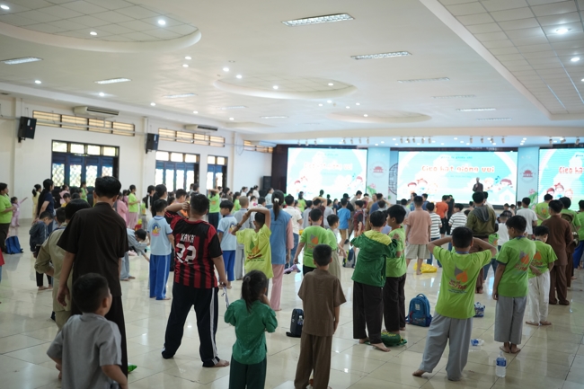 Khoá tu thiếu nhi “Em về bên Phật” lần 73.