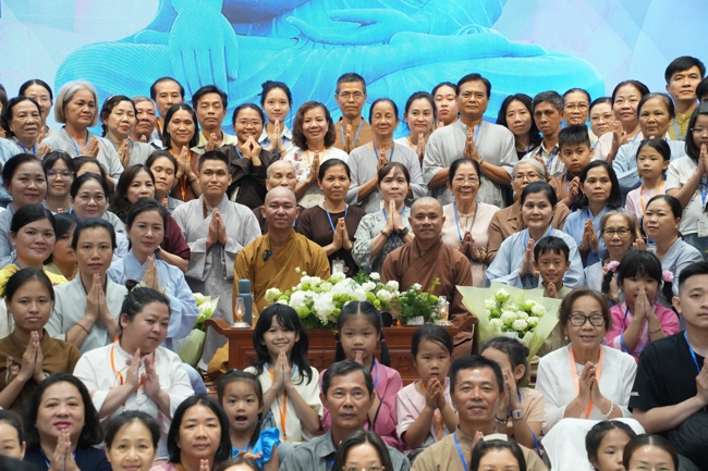 Chùa Hoằng Pháp hỗ trợ cơ sở cho Khóa tu “Sống Thiền” lần 5 do Đại đức Thích Pháp Nhật tổ chức.