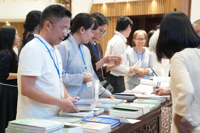 Chùa Hoằng Pháp hỗ trợ cơ sở cho Khóa tu “Sống Thiền” lần 5 do Đại đức Thích Pháp Nhật tổ chức.