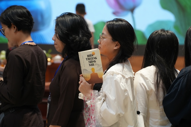 Chùa Hoằng Pháp hỗ trợ cơ sở cho Khóa tu “Sống Thiền” lần 5 do Đại đức Thích Pháp Nhật tổ chức.