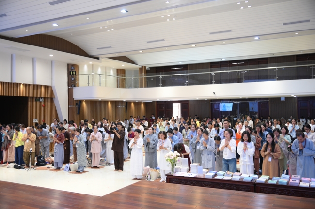 Chùa Hoằng Pháp hỗ trợ cơ sở cho Khóa tu “Sống Thiền” lần 5 do Đại đức Thích Pháp Nhật tổ chức.