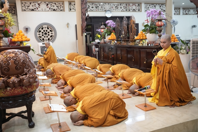 LỄ SÁM HỐI (14/03 BÍNH NGỌ) - CHÙA HOẰNG PHÁP.