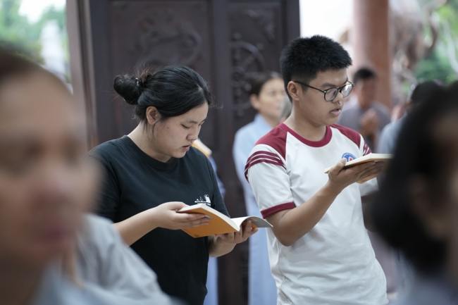 LẠY NGŨ BÁCH DANH - KỶ NIỆM NGÀY KHÁNH ĐẢN ĐỨC QUÁN THẾ ÂM BỒ-TÁT.