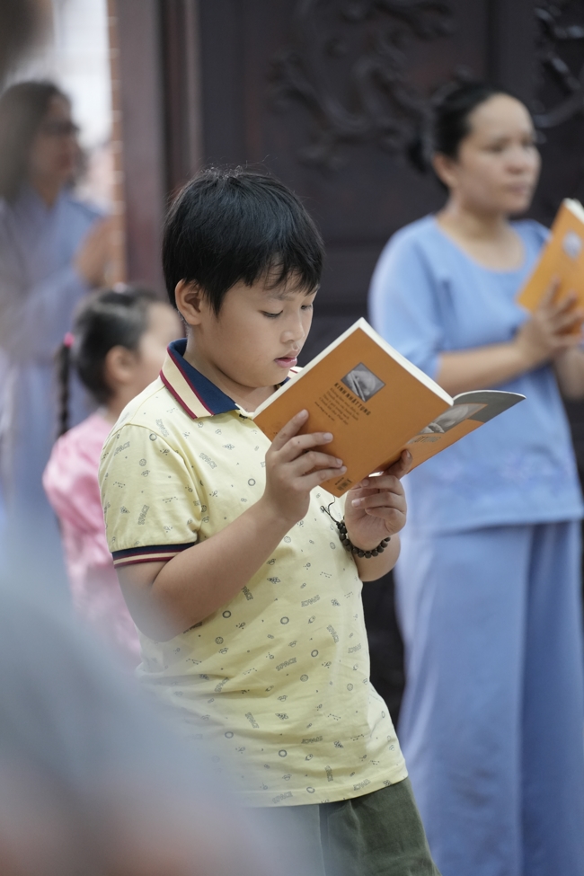 LẠY NGŨ BÁCH DANH - KỶ NIỆM NGÀY KHÁNH ĐẢN ĐỨC QUÁN THẾ ÂM BỒ-TÁT.