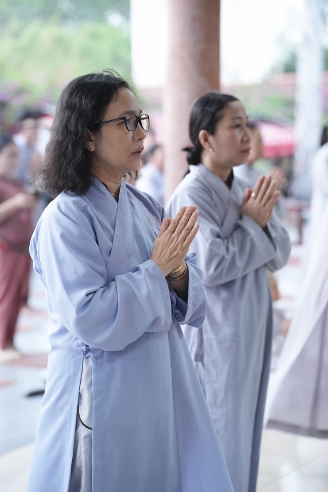 LẠY NGŨ BÁCH DANH - KỶ NIỆM NGÀY KHÁNH ĐẢN ĐỨC QUÁN THẾ ÂM BỒ-TÁT.