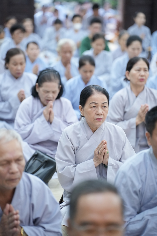 LẠY NGŨ BÁCH DANH - KỶ NIỆM NGÀY KHÁNH ĐẢN ĐỨC QUÁN THẾ ÂM BỒ-TÁT.