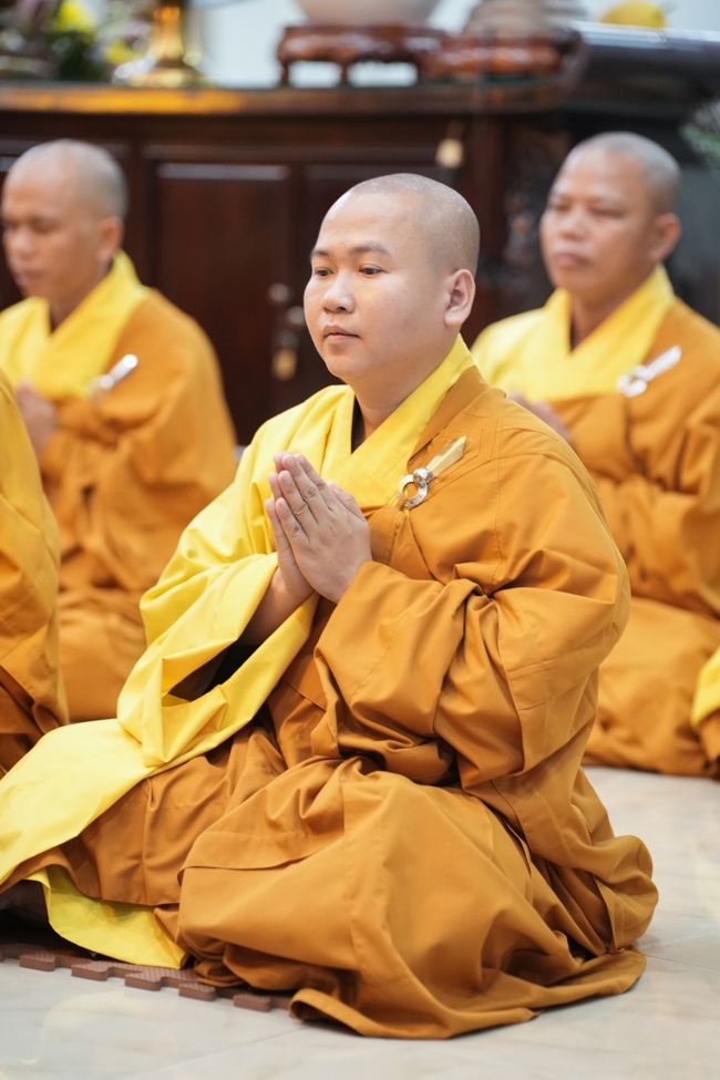 LẠY NGŨ BÁCH DANH - KỶ NIỆM NGÀY KHÁNH ĐẢN ĐỨC QUÁN THẾ ÂM BỒ-TÁT.