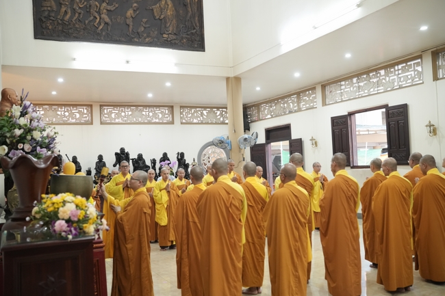 LẠY NGŨ BÁCH DANH - KỶ NIỆM NGÀY KHÁNH ĐẢN ĐỨC QUÁN THẾ ÂM BỒ-TÁT.