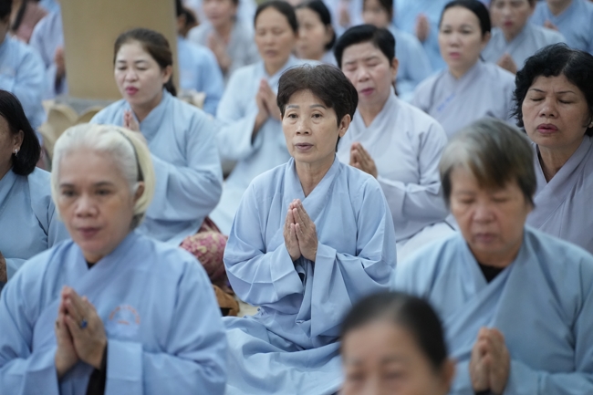 LẠY NGŨ BÁCH DANH - KỶ NIỆM NGÀY KHÁNH ĐẢN ĐỨC QUÁN THẾ ÂM BỒ-TÁT.