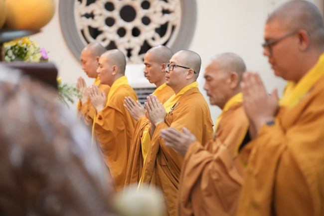 LẠY NGŨ BÁCH DANH - KỶ NIỆM NGÀY KHÁNH ĐẢN ĐỨC QUÁN THẾ ÂM BỒ-TÁT.