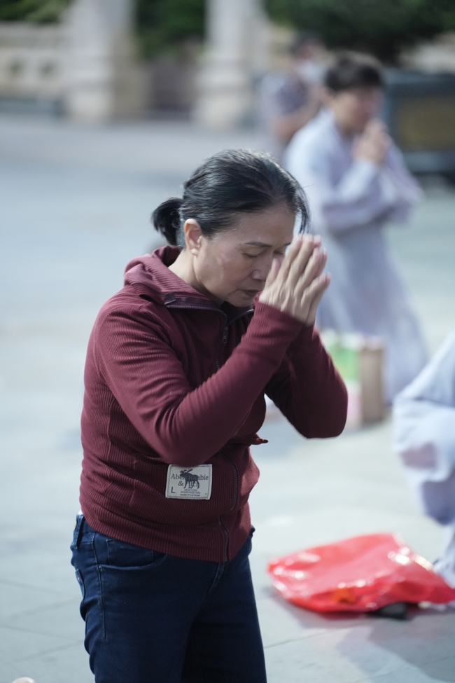 LẠY NGŨ BÁCH DANH - KỶ NIỆM NGÀY KHÁNH ĐẢN ĐỨC QUÁN THẾ ÂM BỒ-TÁT.