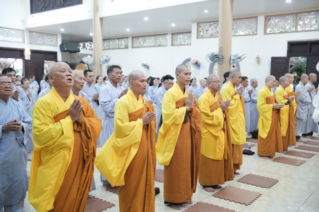 LẠY NGŨ BÁCH DANH - KỶ NIỆM NGÀY KHÁNH ĐẢN ĐỨC QUÁN THẾ ÂM BỒ-TÁT.