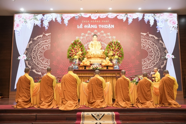 Wedding Ceremony at the pagoda