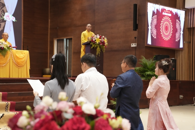 Wedding Ceremony at the pagoda
