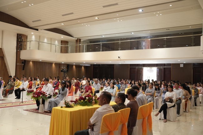 Wedding Ceremony at the pagoda