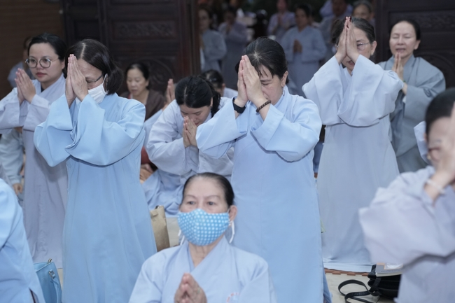 Prostrating five hundred names Bodhisattva Avalokitesvara