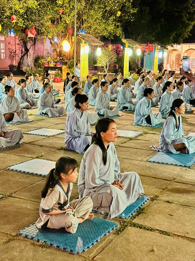 Memorial Night, Fulfillment Ceremony of the Five Hundred Names Vow and Chanting of Great Compassion Mantra Celebrating the Birthday of Avalokiteshvara Bodhisattva at Dong Cao Pagoda, Thanh Hoa