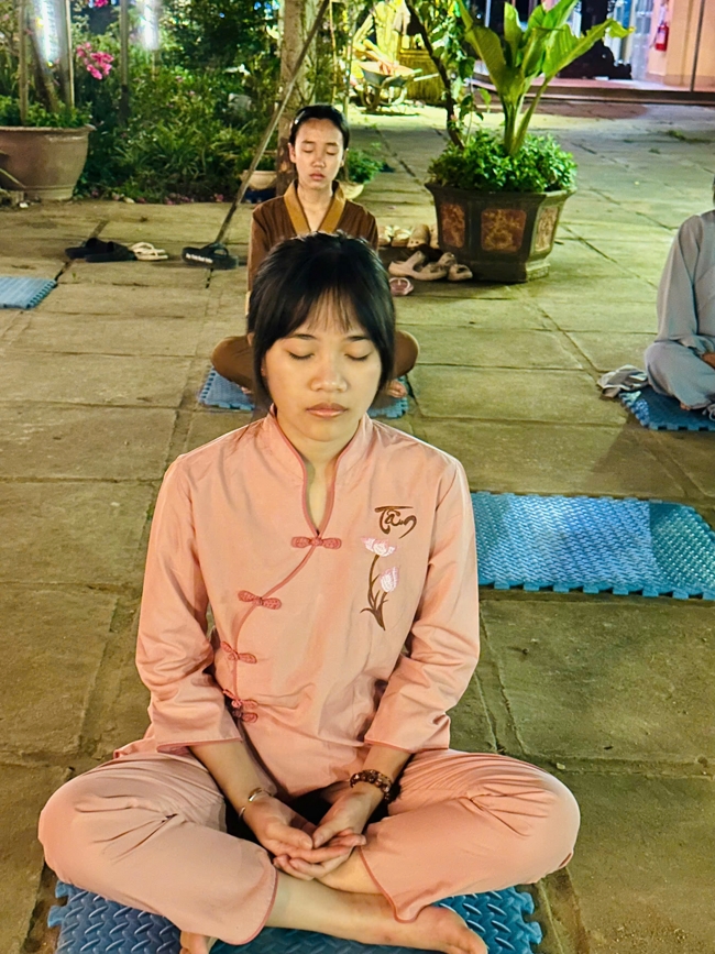 Memorial Night, Fulfillment Ceremony of the Five Hundred Names Vow and Chanting of Great Compassion Mantra Celebrating the Birthday of Avalokiteshvara Bodhisattva at Dong Cao Pagoda, Thanh Hoa