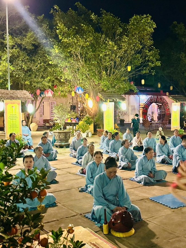 Memorial Night, Fulfillment Ceremony of the Five Hundred Names Vow and Chanting of Great Compassion Mantra Celebrating the Birthday of Avalokiteshvara Bodhisattva at Dong Cao Pagoda, Thanh Hoa