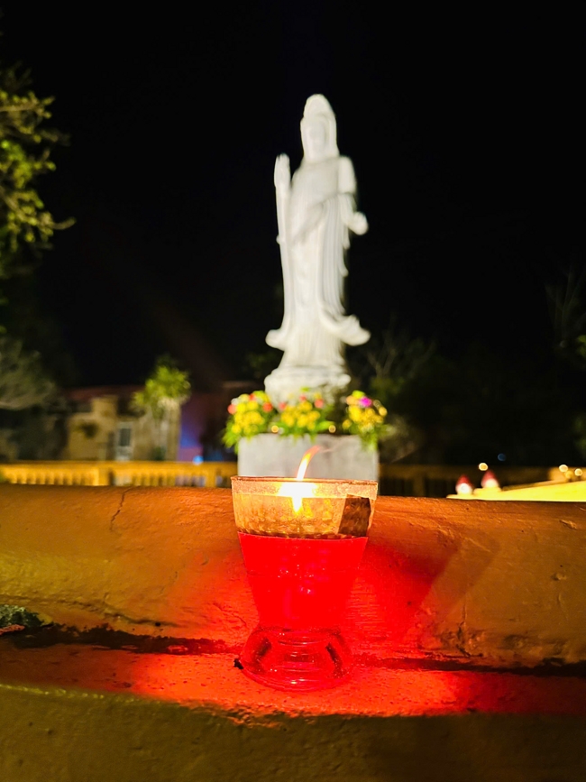 Memorial Night, Fulfillment Ceremony of the Five Hundred Names Vow and Chanting of Great Compassion Mantra Celebrating the Birthday of Avalokiteshvara Bodhisattva at Dong Cao Pagoda, Thanh Hoa