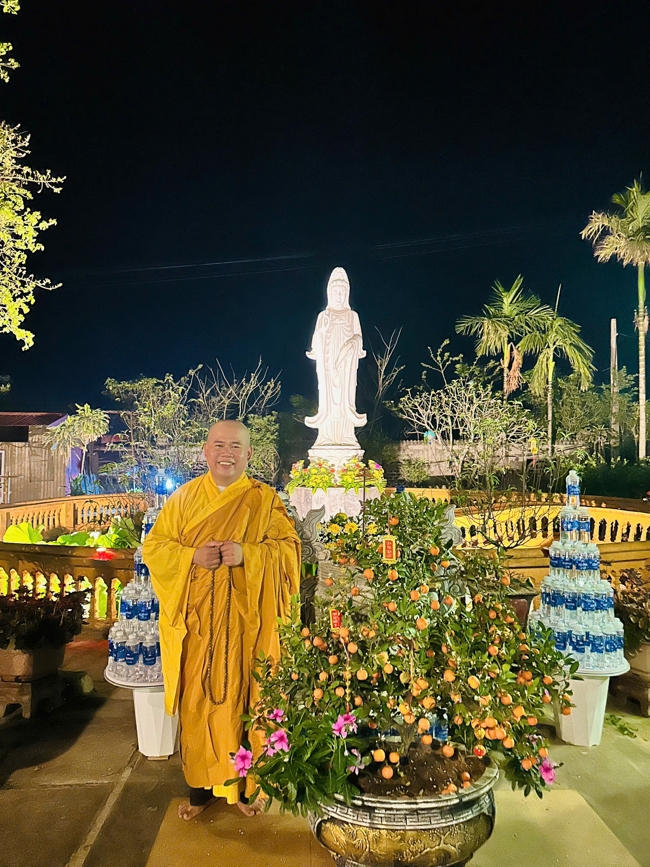 Memorial Night, Fulfillment Ceremony of the Five Hundred Names Vow and Chanting of Great Compassion Mantra Celebrating the Birthday of Avalokiteshvara Bodhisattva at Dong Cao Pagoda, Thanh Hoa