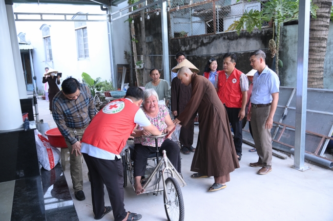 Pagoda Charity Program “Means of Compassion”