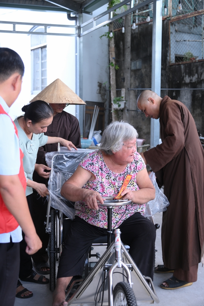 Pagoda Charity Program “Means of Compassion”