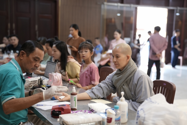 Chương trình Hiến máu nhân đạo.