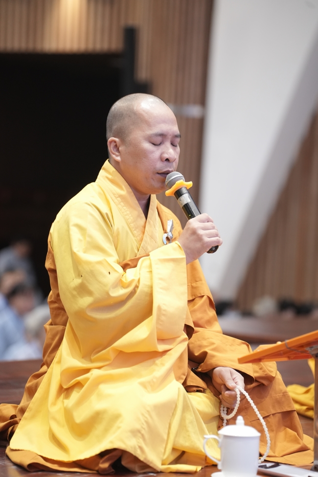 Pháp thoại “Thực Tập Tu Trong Mọi Hoàn Cảnh - NS.Thích Nữ Như Lan | Khóa Tu Phật Thất 108.