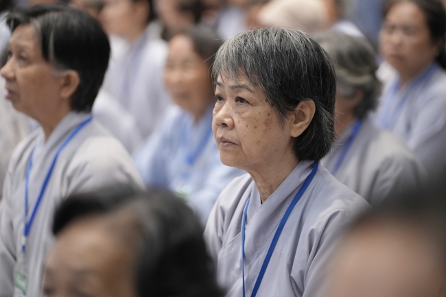 Pháp thoại “Thực Tập Tu Trong Mọi Hoàn Cảnh - NS.Thích Nữ Như Lan | Khóa Tu Phật Thất 108.