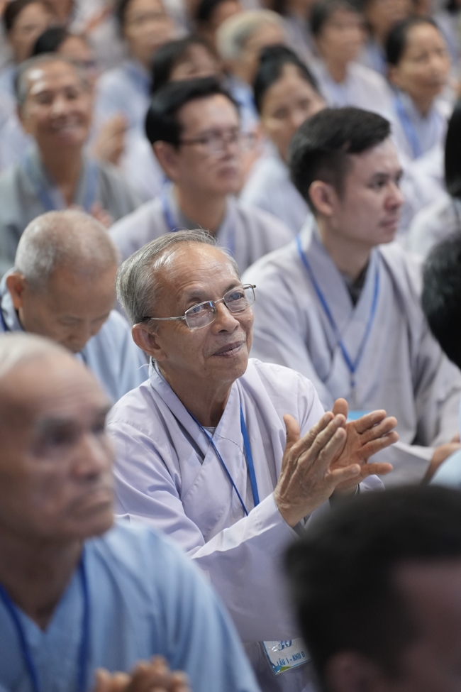 Pháp thoại “Thực Tập Tu Trong Mọi Hoàn Cảnh - NS.Thích Nữ Như Lan | Khóa Tu Phật Thất 108.