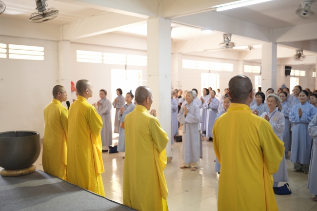 Pháp thoại “Thực Tập Tu Trong Mọi Hoàn Cảnh - NS.Thích Nữ Như Lan | Khóa Tu Phật Thất 108.
