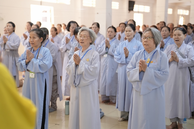 Pháp thoại “Thực Tập Tu Trong Mọi Hoàn Cảnh - NS.Thích Nữ Như Lan | Khóa Tu Phật Thất 108.